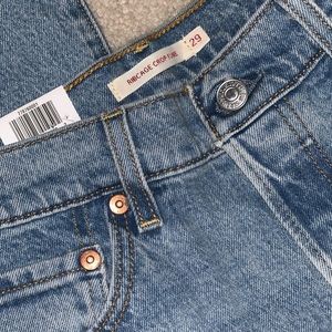 Levi’s ribcage cropped flare